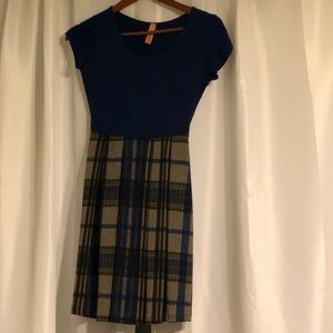 Medium Gilli dress — barely worn